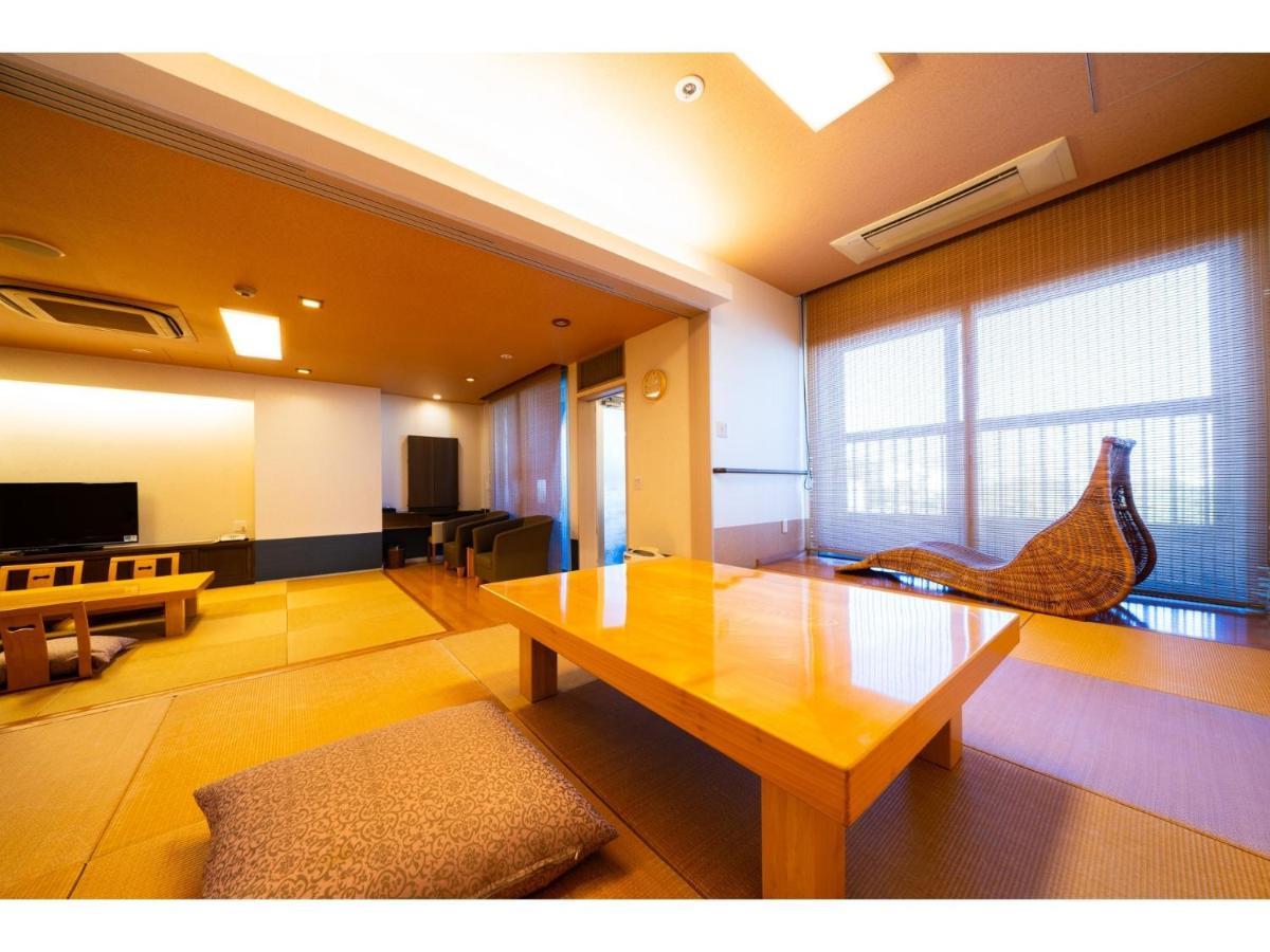Takenoi Hotel Beppu Exterior photo